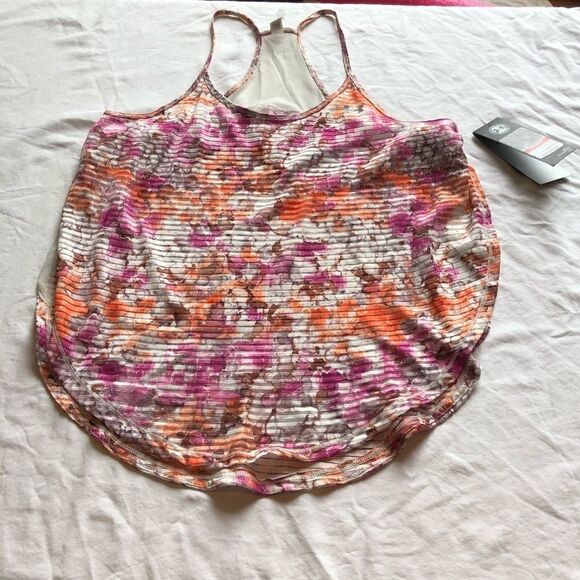 Under Armour Heat Gear Athletic top White/Orange/Pink XS NWT - Picture 6 of 8